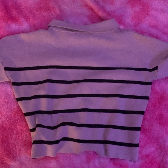 Barely worn sweater, in good condition - Picture 3 of 3